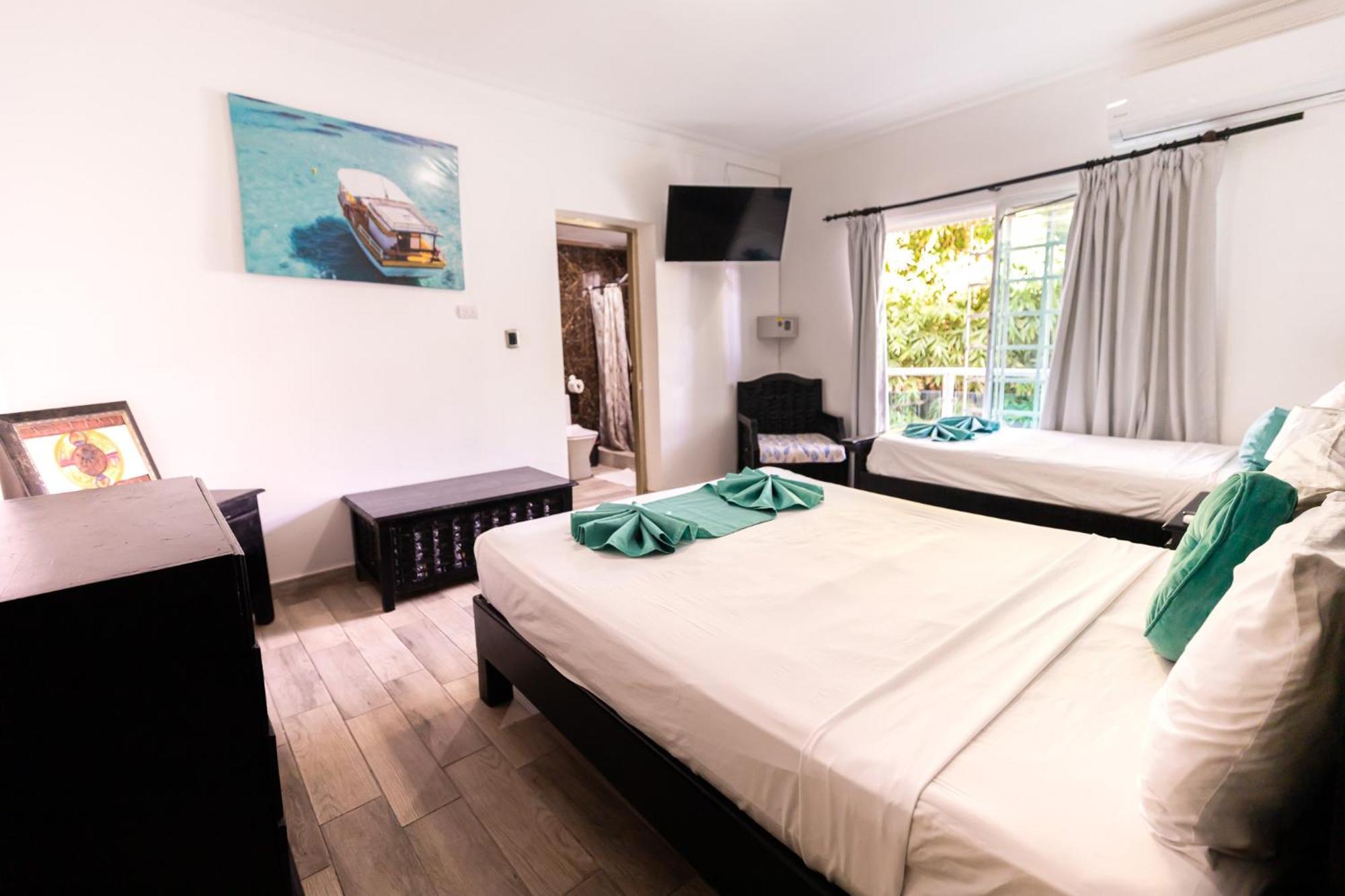 Hostal Las Rosas De Punta Cana Zewnętrze zdjęcie
