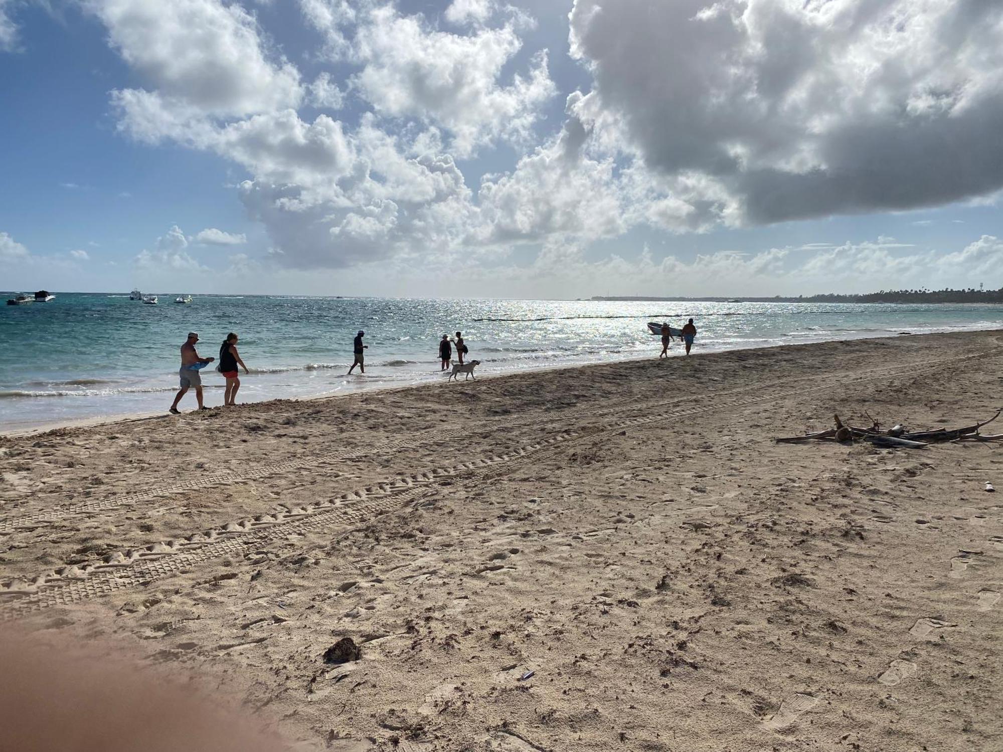 Hostal Las Rosas De Punta Cana Zewnętrze zdjęcie